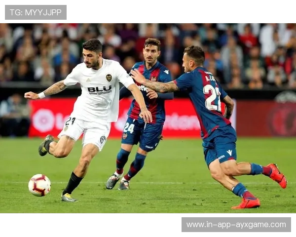 法甲摩纳哥前场奔跑频繁客场收获三分的全景解读