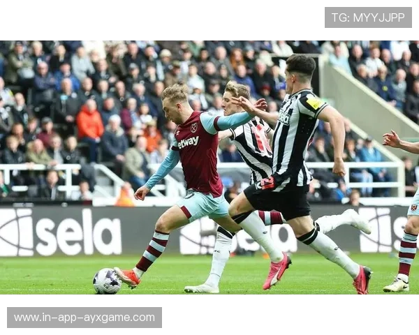 纽卡斯尔门将多次关键扑救保平局,勇敢担当让人热血沸腾 纽卡斯尔门将多次关键扑救保平局,勇敢担当让人热血沸腾