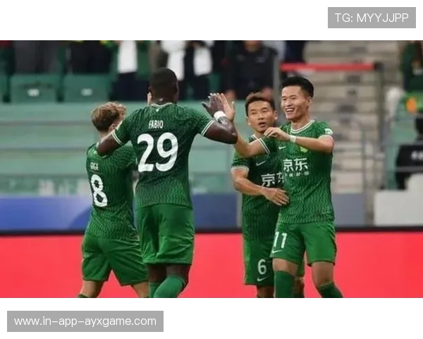 国安球迷在社媒掀起欢迎热潮，新帅人气爆棚