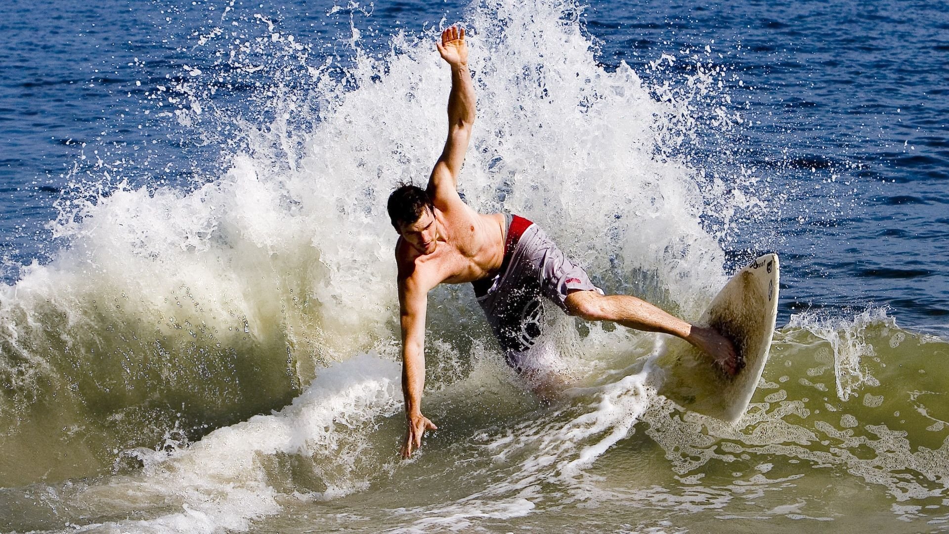 _篮网战术执行到位，锁定比赛胜果_，篮网战术分析