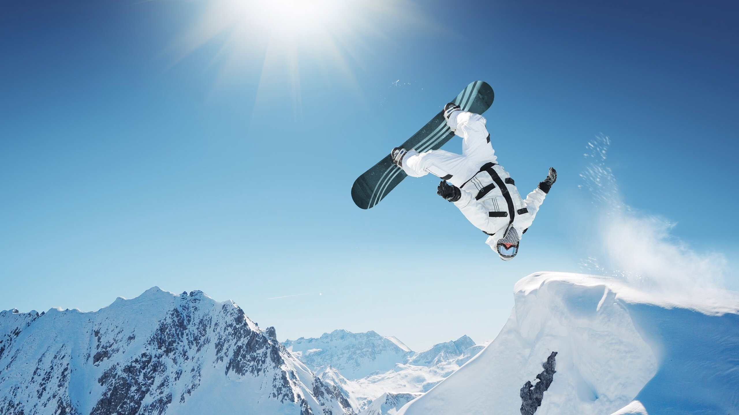 《跨界IP合作热潮：让电竞走进更多生活场景》，ip跨界案例